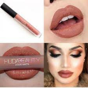 nude coral lip